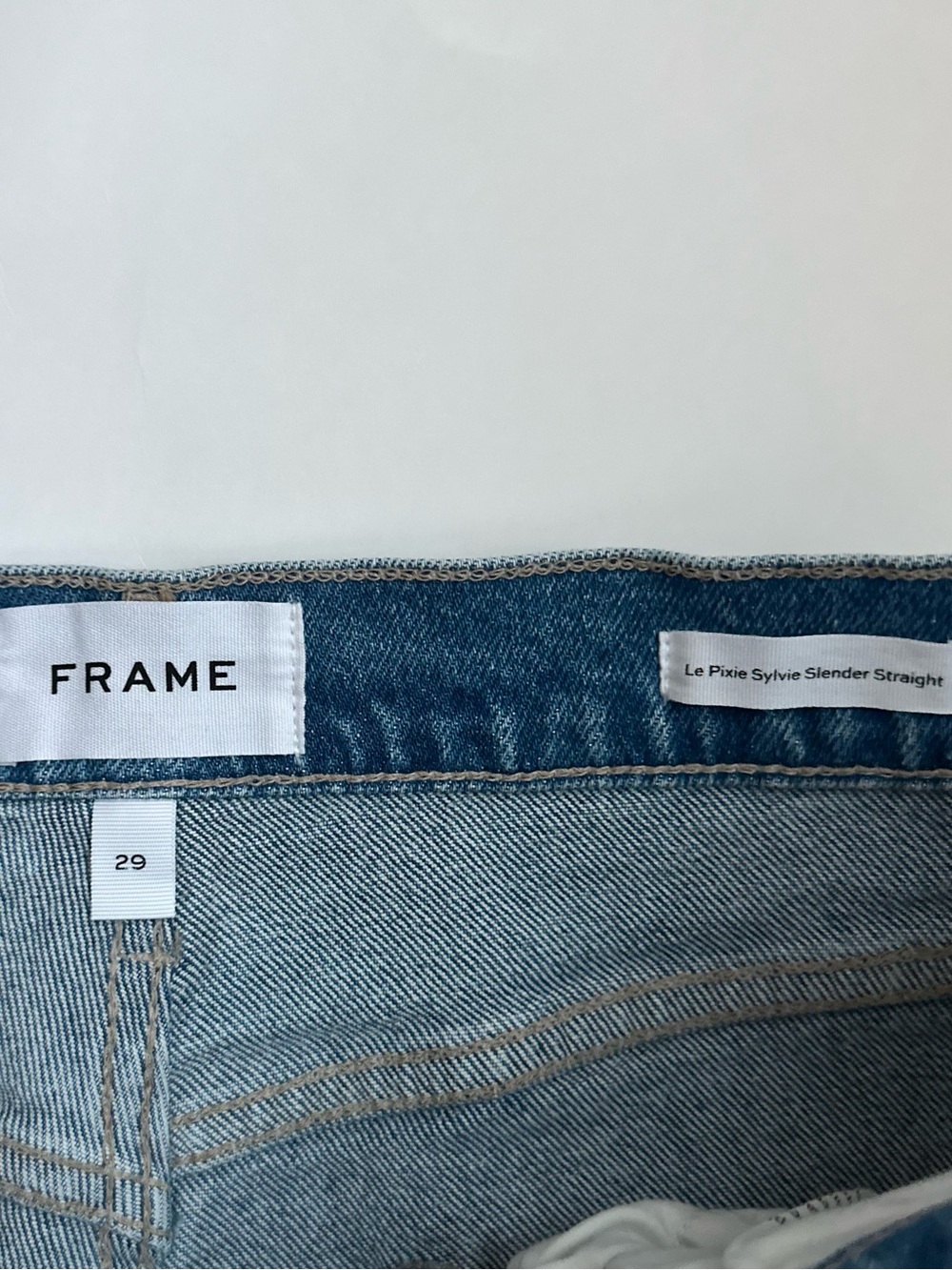 FRAME Jeans - Picture 2 of 6